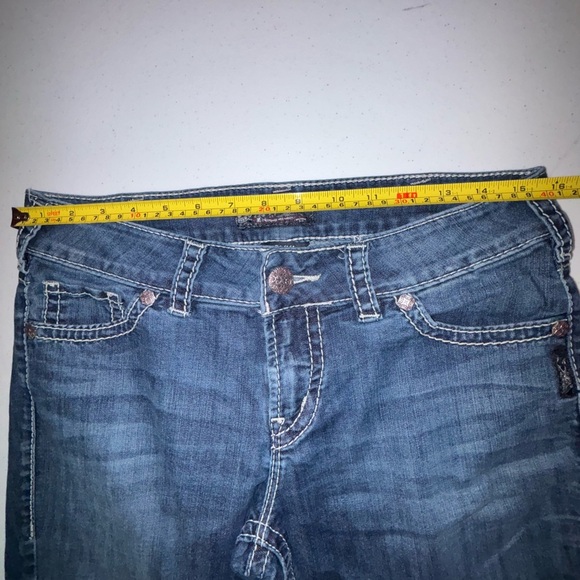 Silver Suki Women’s Capris - Picture 3 of 10